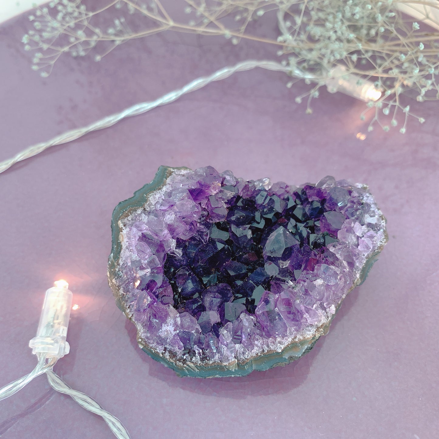 ウルグアイアメシストクラスター(amethyst)原石 第7チャクラ(頭頂チャクラ)G-J