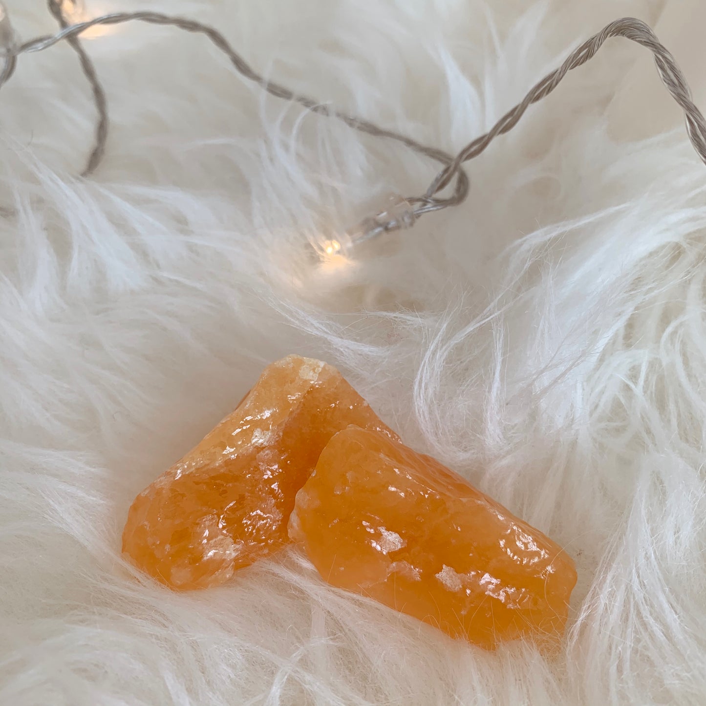 オレンジカルサイト(orange calcite)原石ー第2チャクラ(丹田)ー