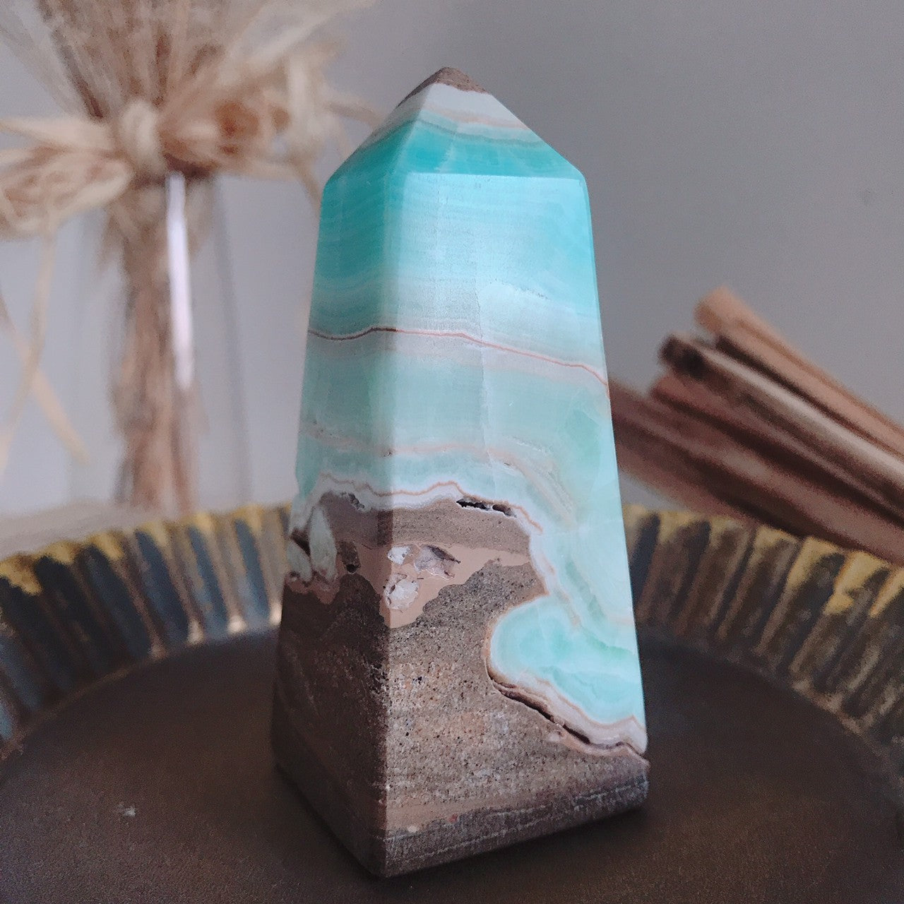 カリビアンカルサイト(calibian calcite)-もっと自由に泳ぎたい- "one"