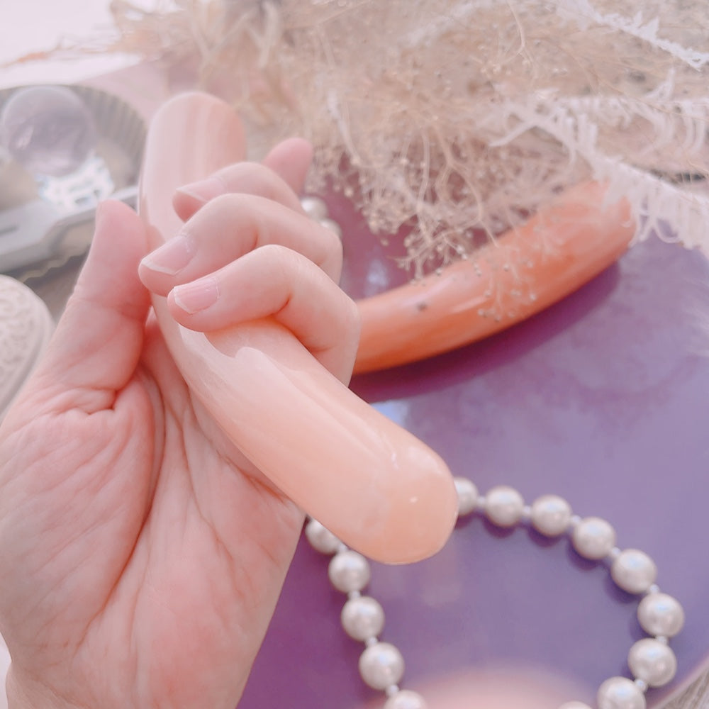 微笑みの目覚め：ピンクアベンチュリンカーブヨニワンド（ハートのゆるみ・日常の愛・ぬくもり・軽やかさ）